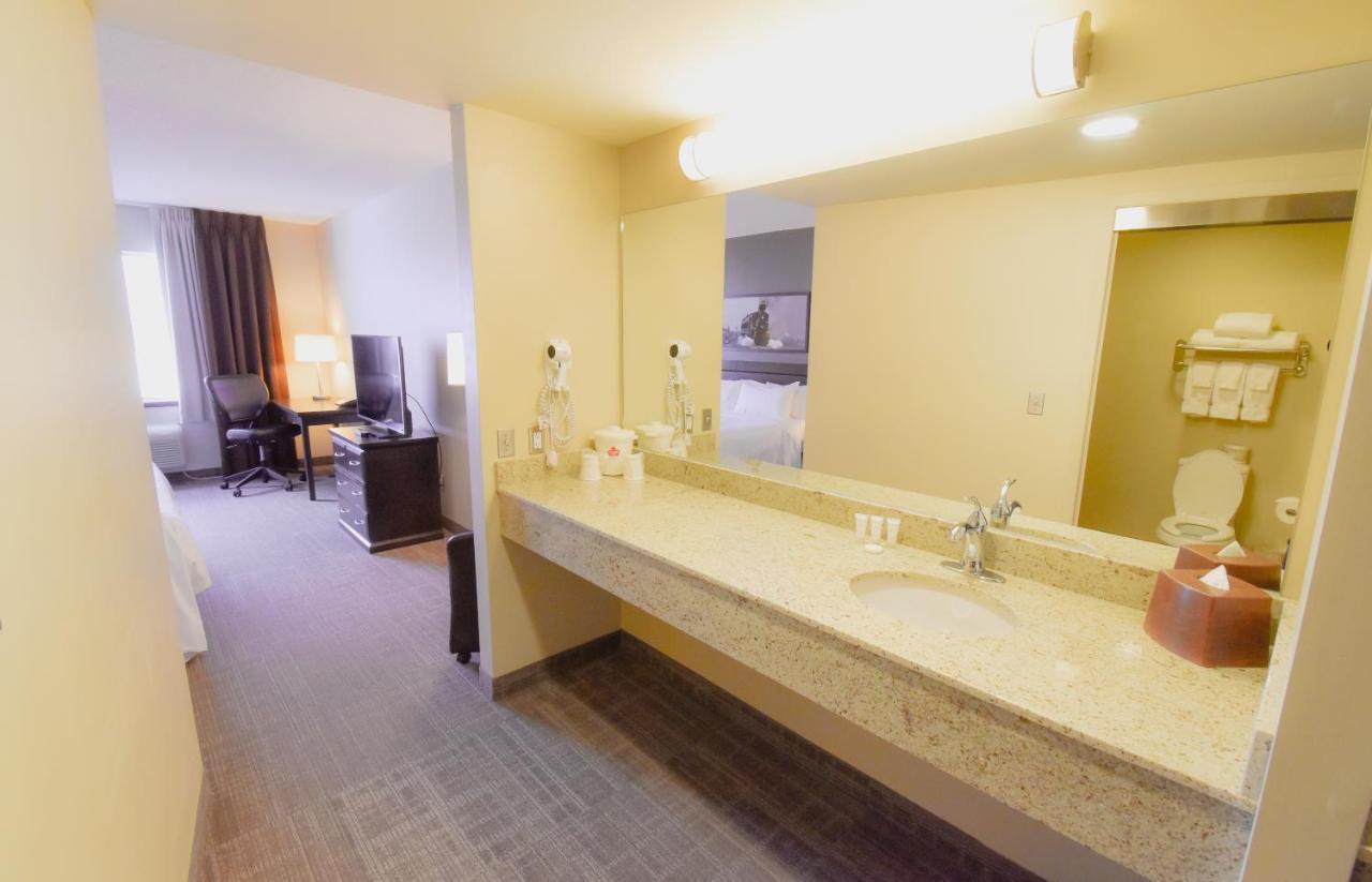 Canad Inns Health Sciences Centre Winnipeg Bagian luar foto