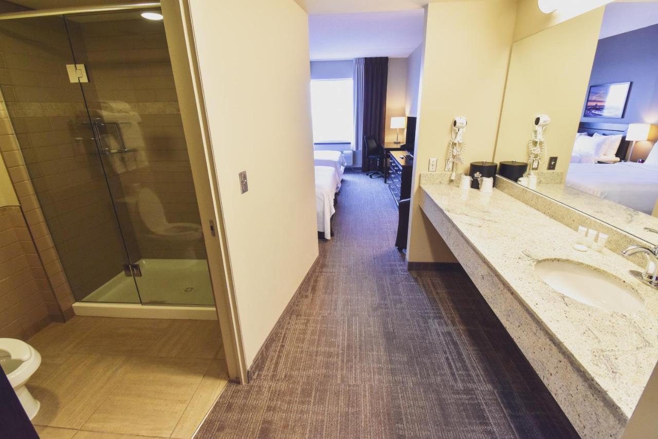 Canad Inns Health Sciences Centre Winnipeg Bagian luar foto